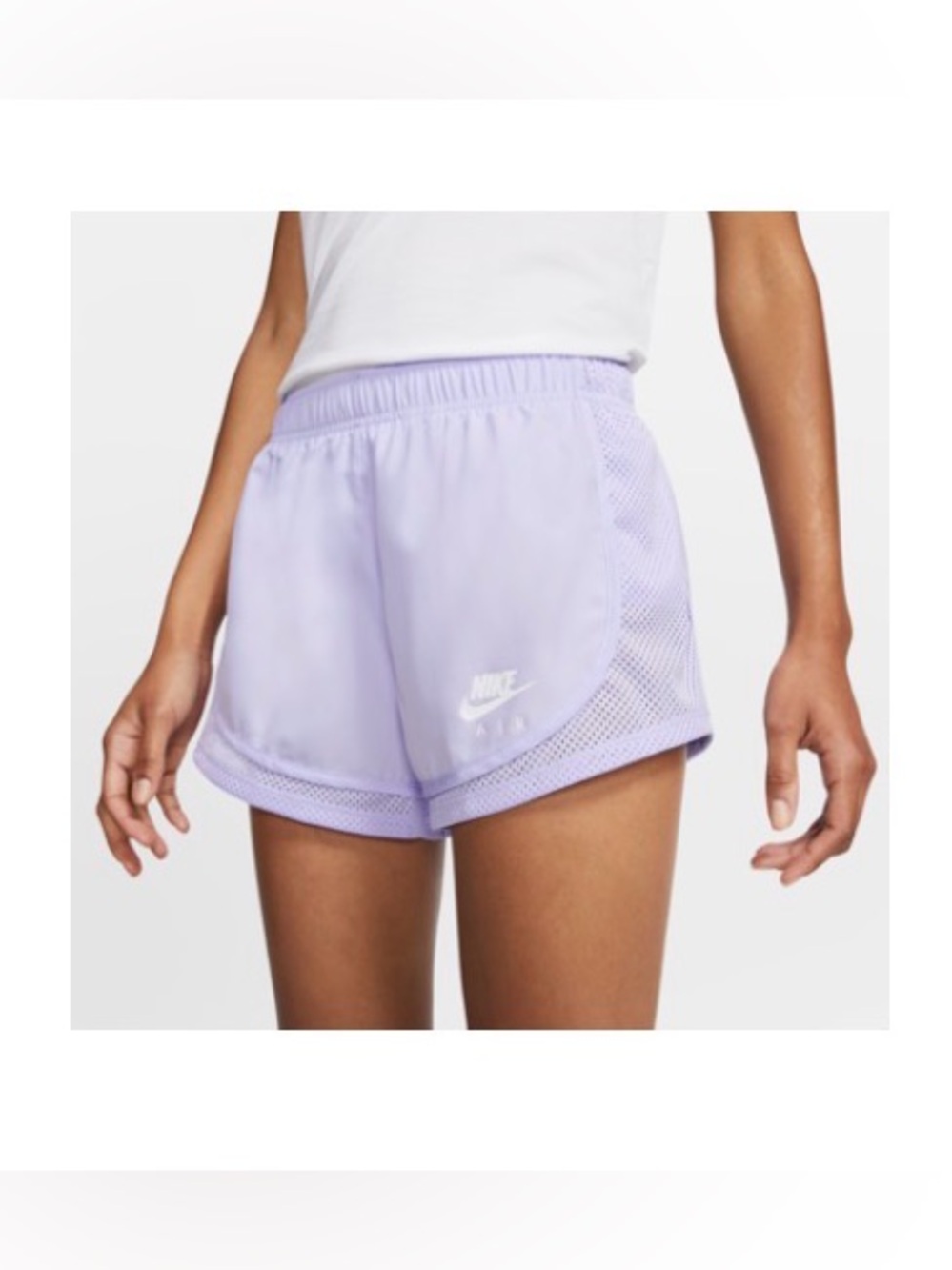 Nike Air Tempo, Women's Running Shorts
Lavender Mist/White
Size XS (0-2)